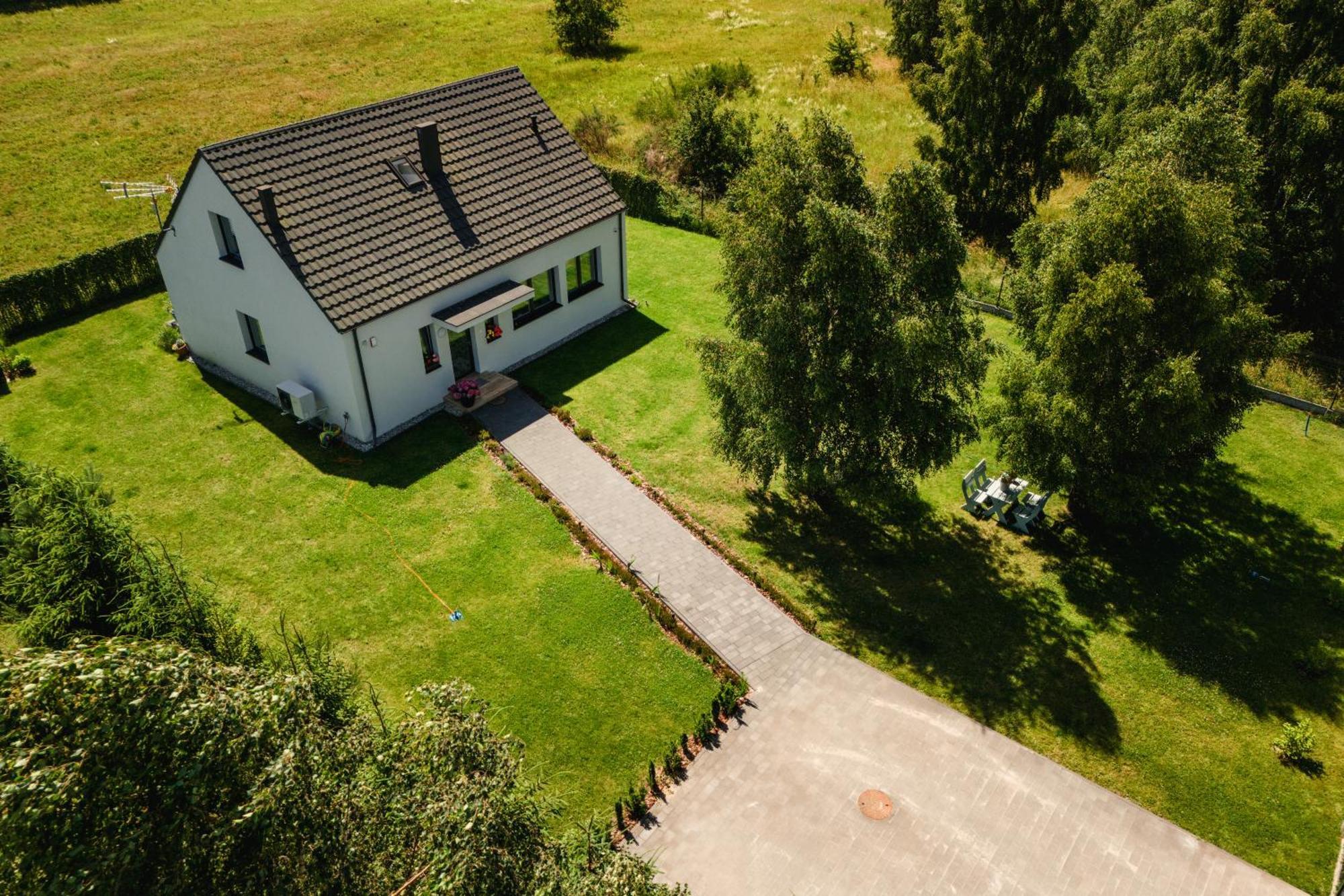 Przejrzysty Villa Sasino Exteriör bild